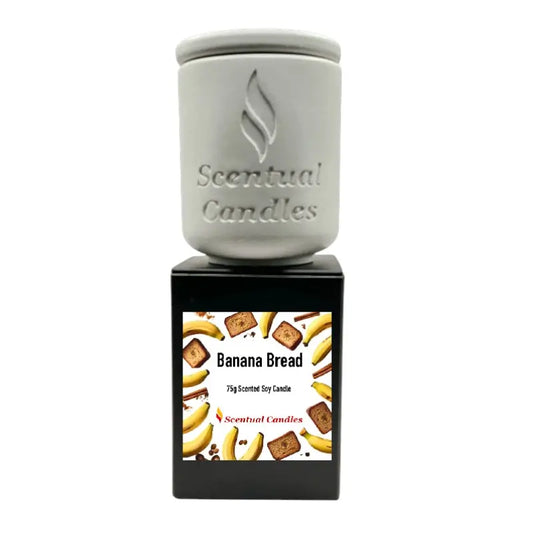 Banana Bread 75g soy candle from Mini Candles Set, offering a gourmand scent experience.