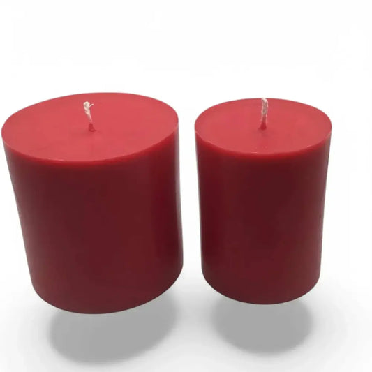 Fruit scented soy candle set of two in red, featuring larger and smaller sizes for a tranquil ambiance.