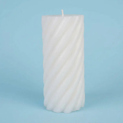 White Pillar Candles Coconut and Lime fragrance, perfect for a tropical ambiance and relaxation.