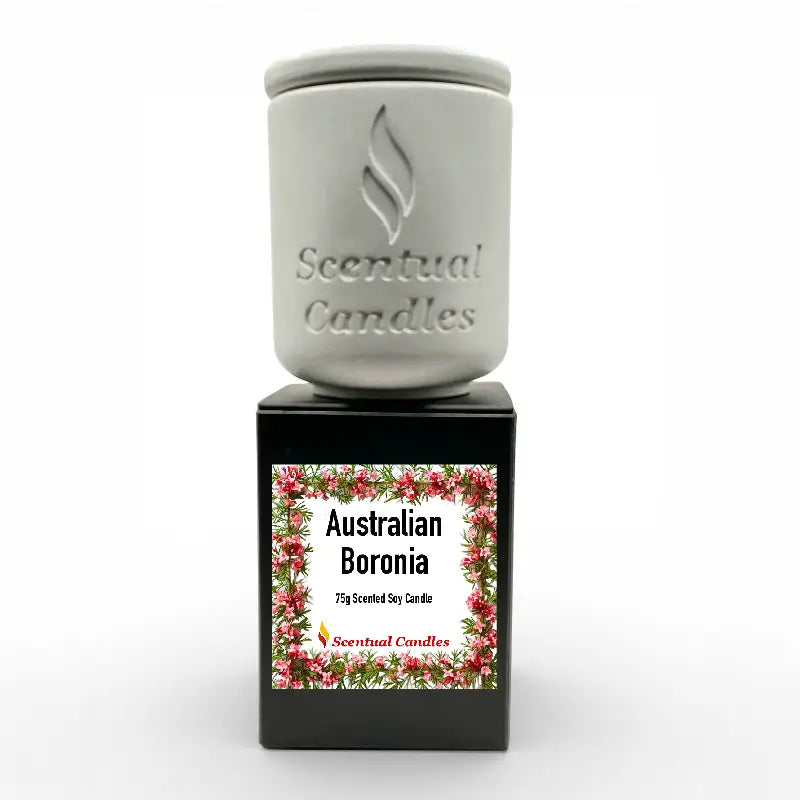 Australian Boronia candle from the Australiana Candle Set, 75g soy wax for 20 hours of burn time with rich scent.