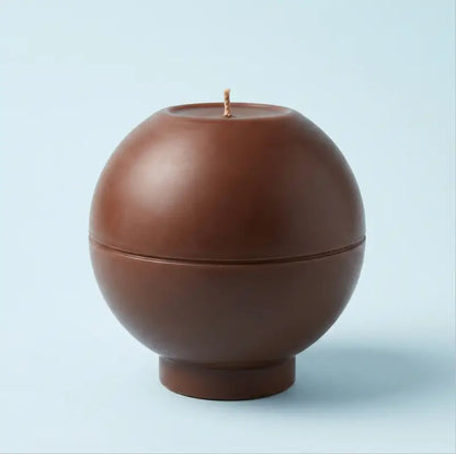Round Candle - XL 1.65 kg customisable colour and scent, showcasing a unique brown spherical design.