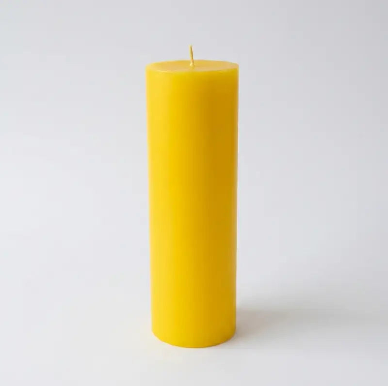 Big Candle in bright yellow, 30cm tall and 10cm diameter, perfect for bold décor and customizable fragrance.