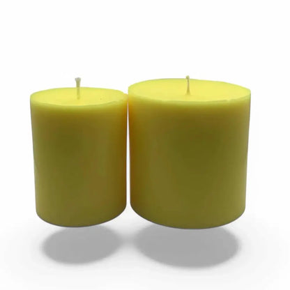Set of two fruit scented soy candle set in yellow, offering natural aromas for relaxation.